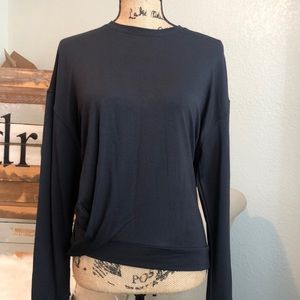 🌟NWOT-Black Top🌟